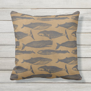 Vintage Whale Pillow Kudde