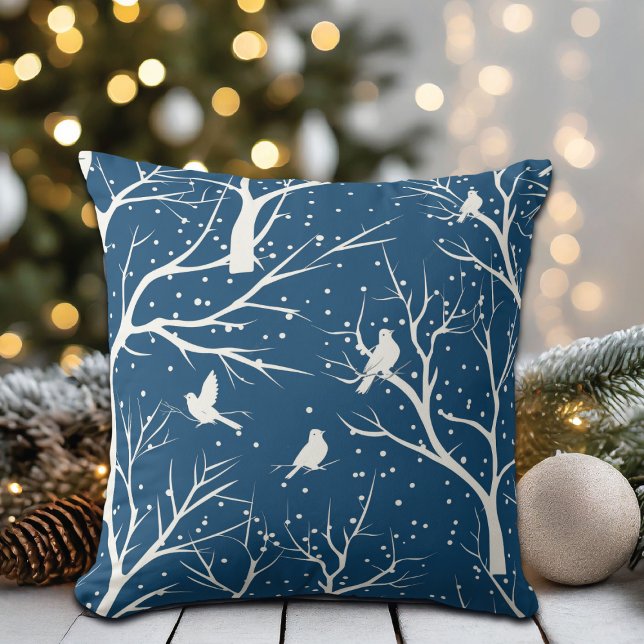 Vintage Winter Himmel White Birds Snöflingor Kudde (Skapare uppladdad)