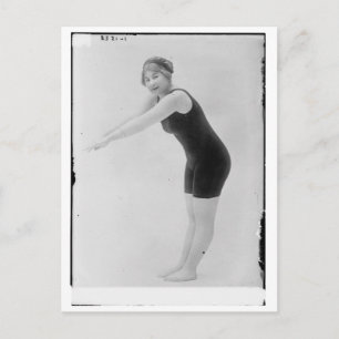 Vintage Woman Swimmer Vykort