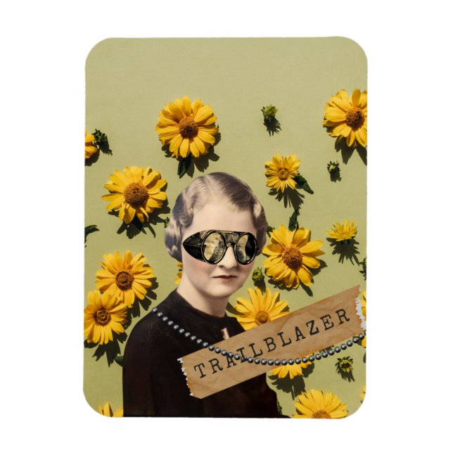 Vintage Woman Trailblazer Daisys Kitsch Magnet (Vertikal)