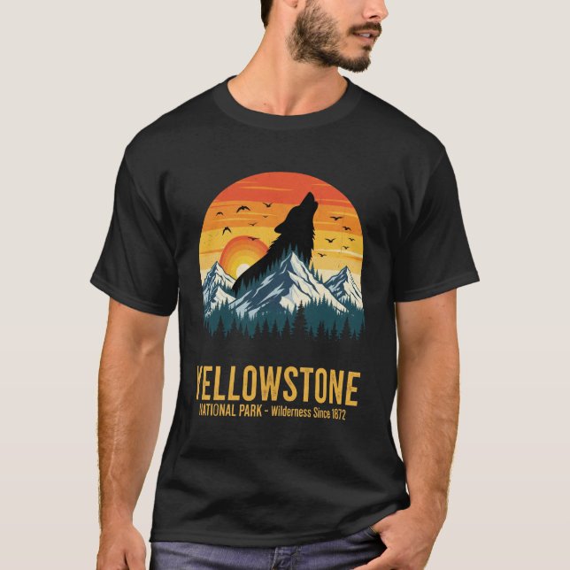 Vintage Yellowstone National Park Varg T-Shirt (Framsida)