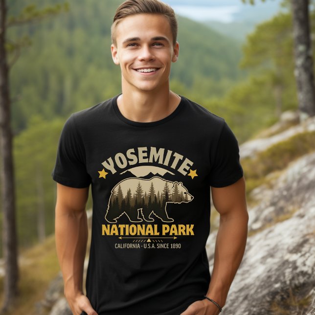 Vintage Yosemite Bear Forest Graphic T Shirt (Skapare uppladdad)