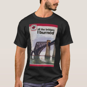 Vintagebokparodi överbryggar bränt t shirt