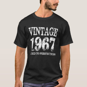Vintagefödelseår som 1967 åldras till tee