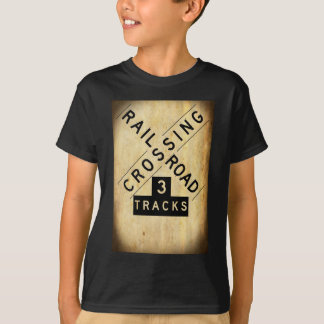 Vintagejärnväg som korsar Crossbuck T-shirt