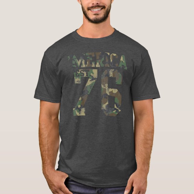 Vintagekamouflage 'Merica Est. 1776 Tröja (Framsida)