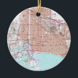 Vintagekarta av Long Beach Kalifornien (1964) Julgransprydnad Keramik<br><div class="desc">Denna är en vintagekarta av Long Beach Kalifornien som produceras ursprungligen i 1964.</div>