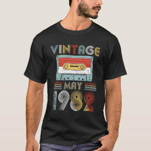 Vintagemaj den 1982 födelsedag kassetten tejpar t shirt