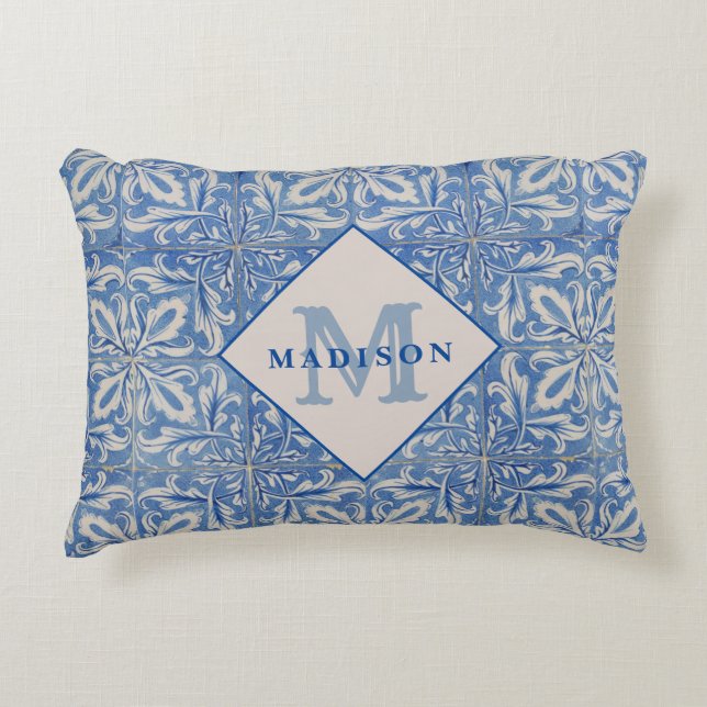 Vintagen Blue White Monogram Prydnadskudde (Framsidan)