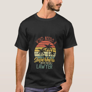 Vintagen för den För manar damen "Den berömda advo T Shirt