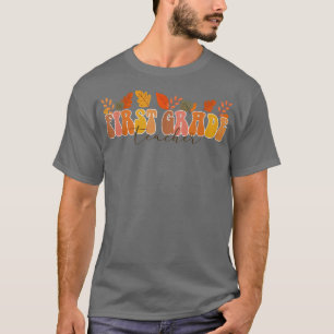 Vintagen för Groovy Retro First Klass Lärare Fall T Shirt
