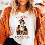 Vintagen Halloween med mest deoktaculär tid T Shirt<br><div class="desc">Minneshögtiden med det här är den mest retoriska Vintagen Halloween T-Shirt. Med en charmig vintage med en tjej och svarta katter omgiven av pumpor, fångar den här skjortan perfekt Halloween nostalgiska charm. Den är tillverkad av högkvalitativa material för bekvämt bruk och passar perfekt för Halloween fest, avslappnader eller daglig bära....</div>