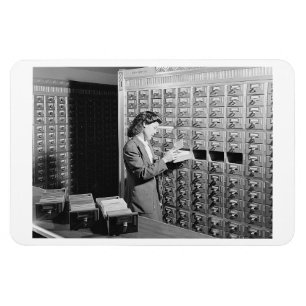 Vintagen Kortkatalog för kvinnor och Bibliotek Magnet