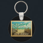 Vintagen New jersey Shore Keychain Beach Nyckelring<br><div class="desc">I den här Hälsning-vykortsdesignen från New jersey vintage finns en sandstrand med en vacker turkoshavet över vatten och över havet,  ett blå himmel med gigantiska vita moln. I vintage resor stil.</div>