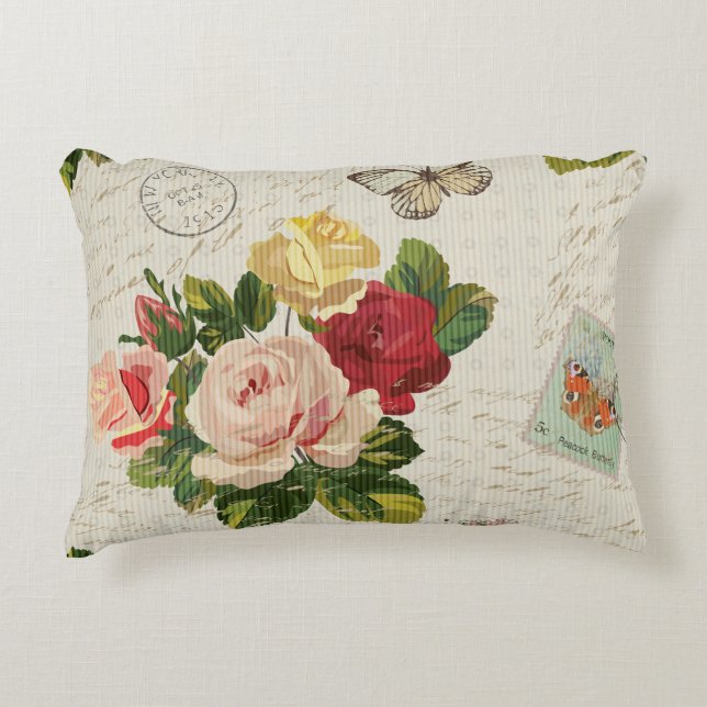 Vintagens blommigt, fjäril-elegans prydnadskudde (Framsidan)