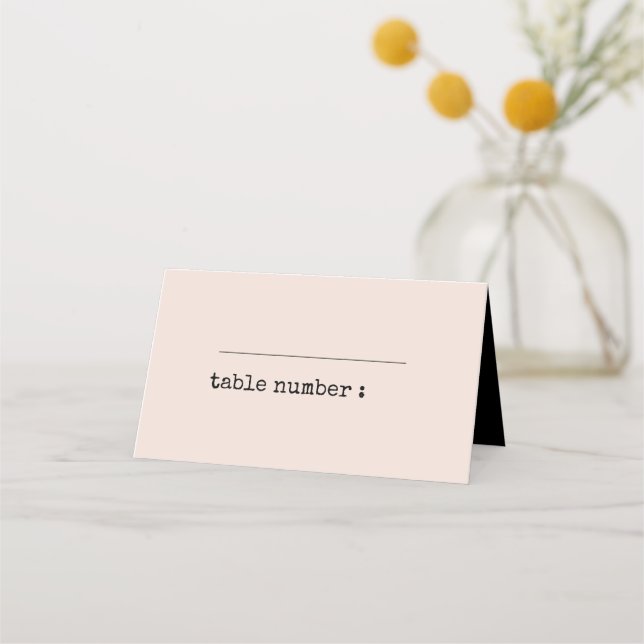 Vintagens minsta skrivmaskin bröllop placeringskort (Framsida)