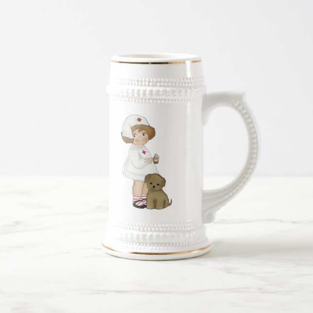 Vintagesjuksköterska med valpT-tröja och gåvor Sejdel (Höger)