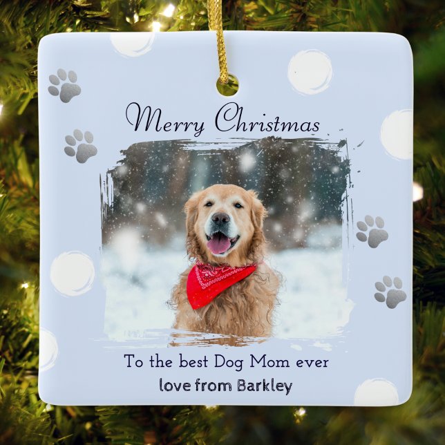 Vinter Isblå Hund Mamma Husdjur Foto Jul Julgransprydnad Keramik (A festive Christmas ornament for the 'best Dog Mom ever', personalized with dog photo and pet's name)