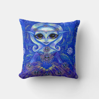 Vinter Magic Fairy Doll med katter och Snöflingor Kudde