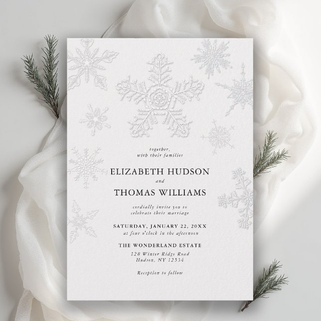 Vinter Snöflinga Modern Klassisk Elfenbens Typ Brö Inbjudningar (winter wedding invitation modern classic minimalist snowflake snow frost wonderland elegant romantic)