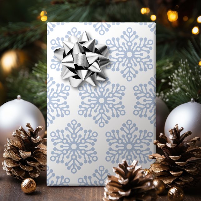 Vinterblått och vitt Snöflingor-Helgdag Presentpapper (Winter Blue And White Snowflakes Christmas Holiday Wrapping Paper)