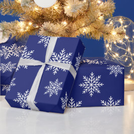 Vinterblått och vitt Snöflingor Presentpapper