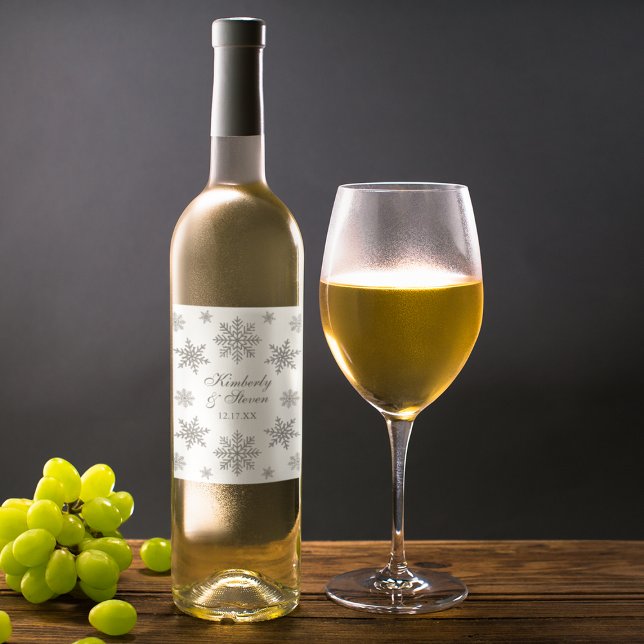 Vinterbröllop Silver Snöflinga Vinflaska Etikett (Winter Wedding Silver Snowflake Wine Label
#winterwedding
#snowflakewinterwedding
#modernwedding)