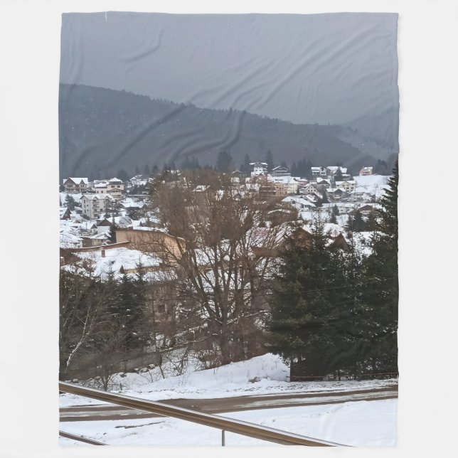 Vinterby Panorama - Landsbygd Landskap Rumänien Fleecefilt (Framsidan)