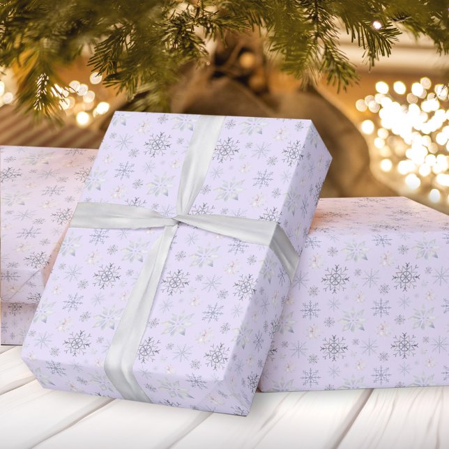 Vinterdagen Snöflingor Violet Jul Wrapping Papper Presentpapper (Winter Snowflakes Violet Christmas Wrapping Paper)