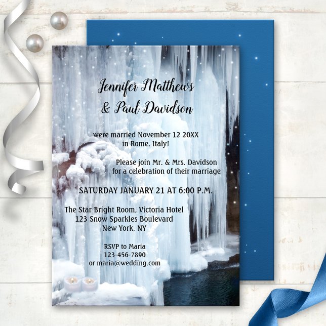 Vinteris Glittrar Bröllopsmottagning Endast Inbjudningar (After wedding invitation featuring a frozen waterfall with sparkly snowflake lights and candles)