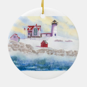 Vintern i Nubble LIghthouse i Maine Julgransprydnad Keramik