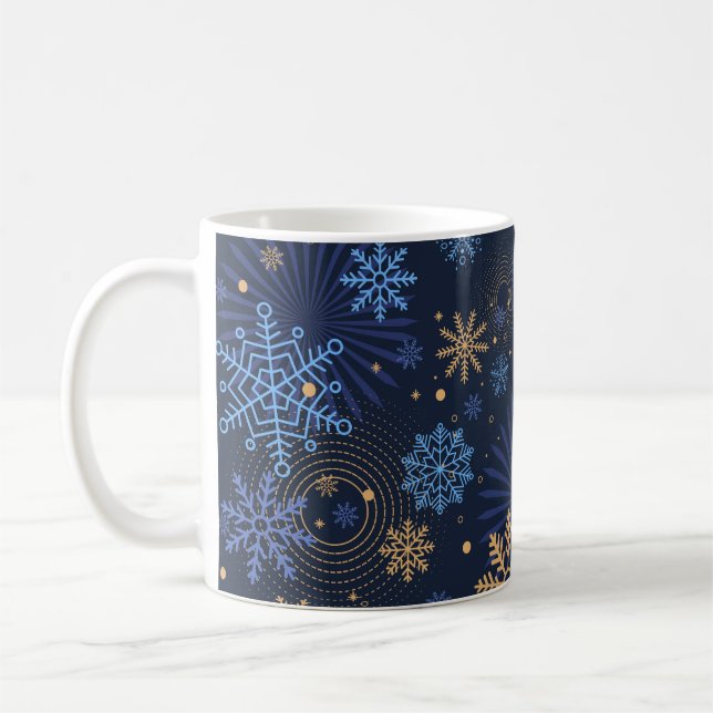 Vinternatt: Blue Snowflake Mönster. Kaffemugg (Vänster)