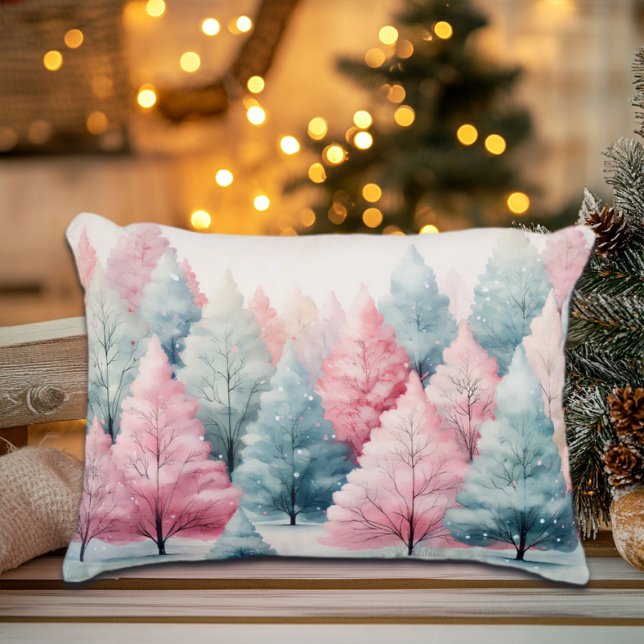 Vinterscenen Mint och Rosa Fir Träd Prydnadskudde (Skapare uppladdad)