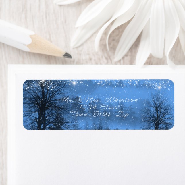 Vinterskogar mousserande stjärnor kvällsblått returadress etikett (Insitu)