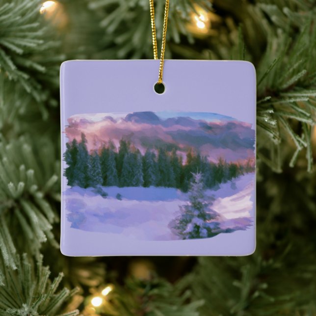 Vinterskogshögats Lila Light reflekterat på Snö Julgransprydnad Keramik (Träd)