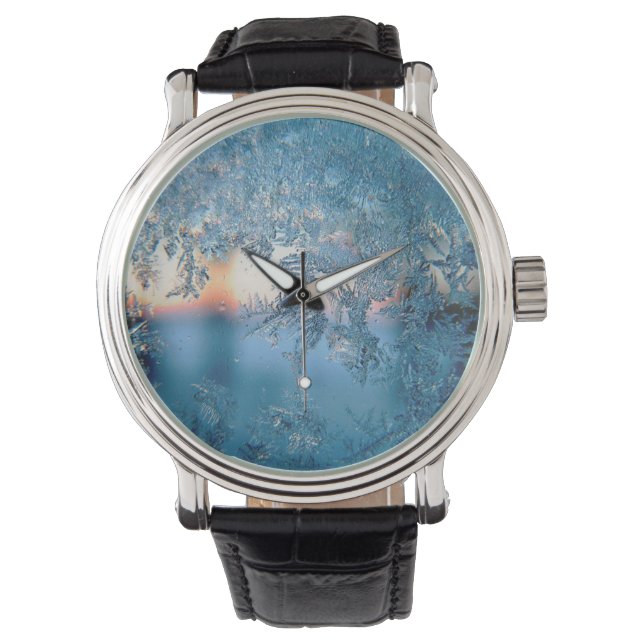 Vintersolsken genom frostiga iskristaller glas armbandsur (Framsida)