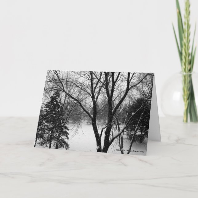 VinterSolsticehälsningar, snöig träd Helgkort (Framsida)