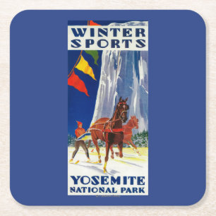 Vintersportar på Yosemite PosterYosemite, CA Underlägg Papper Kvadrat