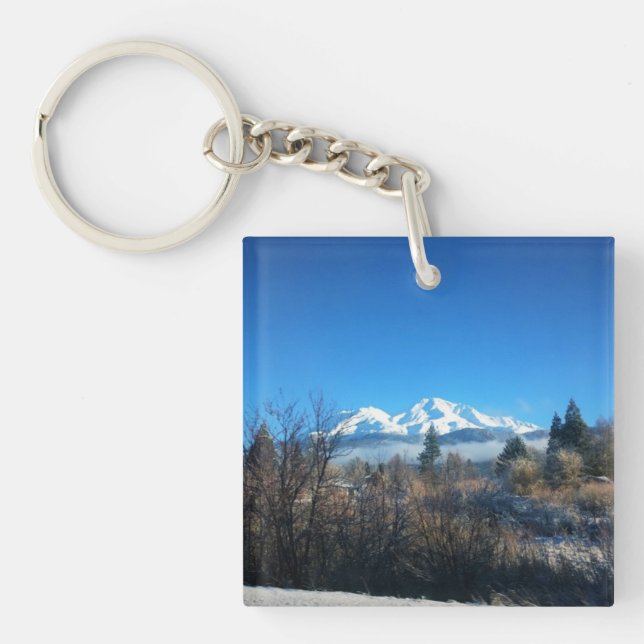 Vintervy vid Mount Shasta, CA (Framsidan)