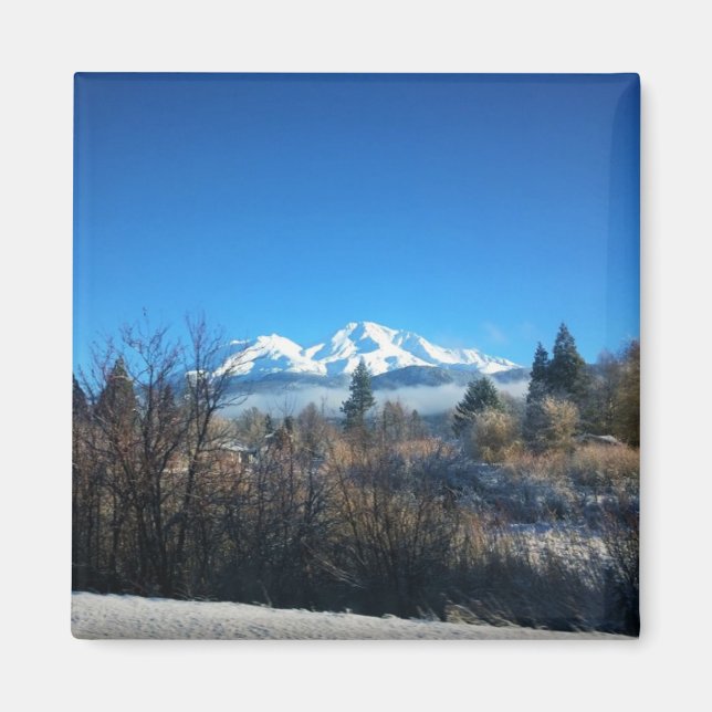 Vintervy vid Mount Shasta, CA Magnet (Framsidan)