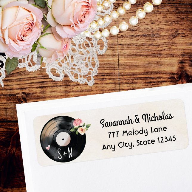 Vinylpost för Blommigt av vattenfärg med monogramm Returadress Etikett (A monogrammed vinyl record return address label with floral accents and vintage, elegant charm. )