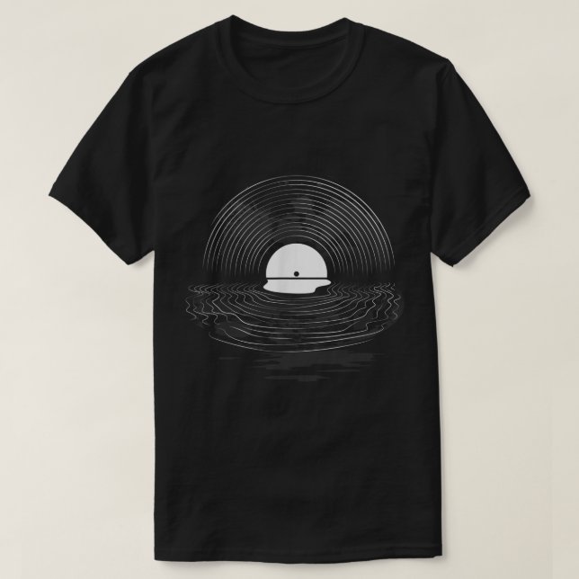 Vinylskiva Solnedgångsreflektion Design T Shirt (Design framsida)