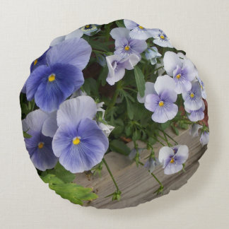 Violes and Lila Pansies Blommigt Garden Pillow Rund Kudde