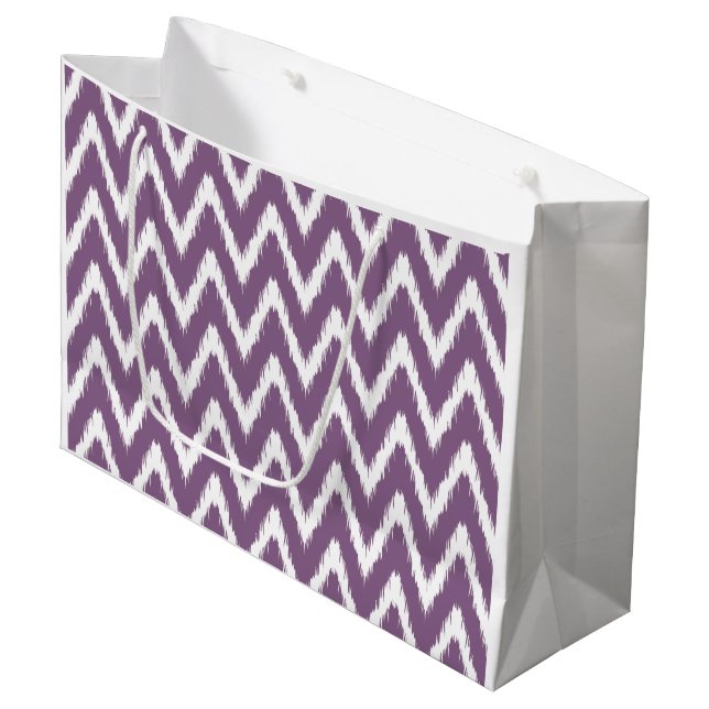 Violet Asian Moods Ikat Chevrons (Framsidan Vinklad)