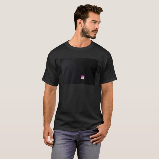 Violet Flower mccna T Shirt (Hel framsida)