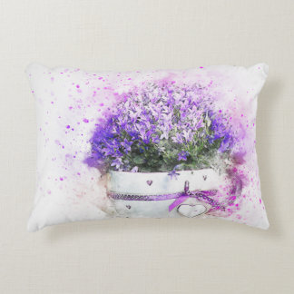 Violet Flower Watercolor Prydnadskudde