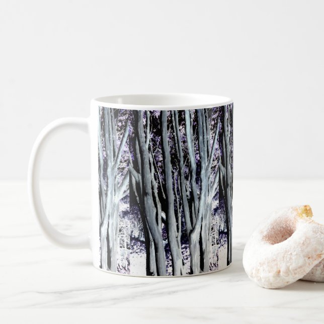 Violet Forest Träd Lila Grått Art Photography Kaffemugg (Med munk)