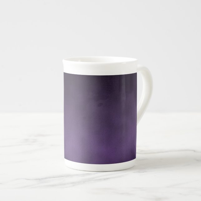 Violet Gothic Ombre Bakgrundskonst Benporslin Mugg (Framsida höger)