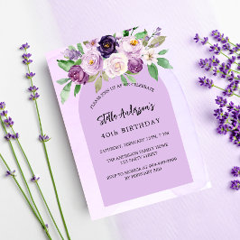 Violet lila blommor greenery arch-födelsedag inbjudan vykort