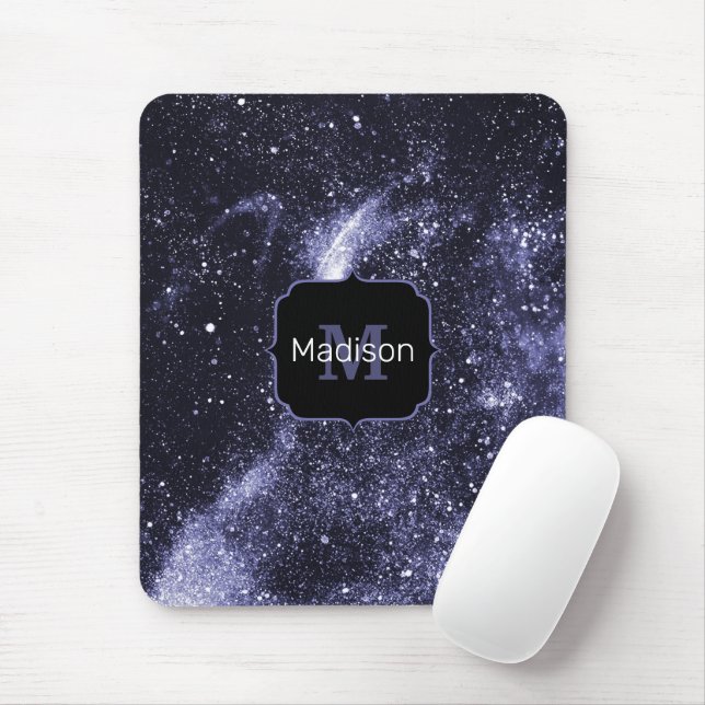 Violet lila peri Black abstrakt galaxy Monogram Musmatta (Med mus)